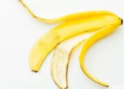 6 Cara Memanfaatkan Kulit Pisang untuk Suburkan Tanaman