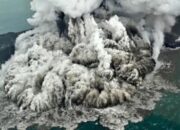 4 Gunung Erupsi Bersamaan, Ini Penjelasan PVMBG