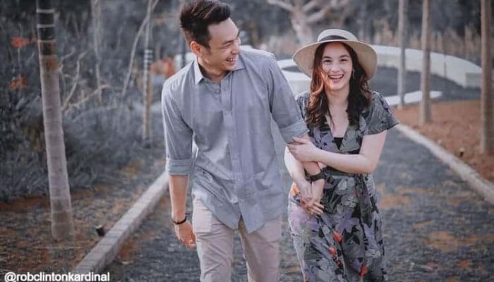 Bukan Sembarangan! Pacar Chelsea Islan Ternyata Anak Anggota DPR