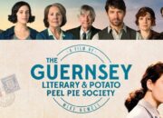 Sinopsis The Guernsey Literary and Potato Peel Pie Society (2018)