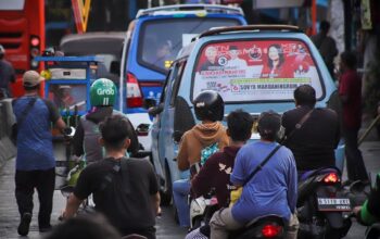 Ragam Alat Peraga Kampanye di Angkutan Umum Jelang Pemilu 5